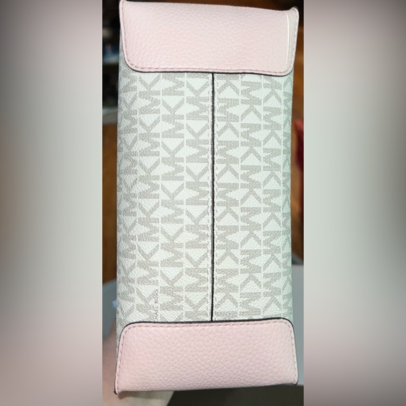 MICHAEL KORS Mercer Medium Accordion Crossbody Bag - NWT - Picture 5 of 11